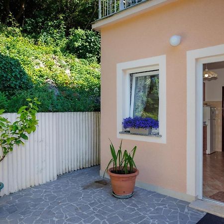 Apartment Studio Close To Sea Крк Экстерьер фото